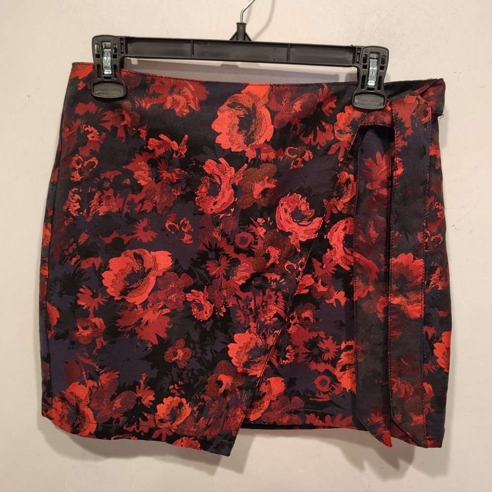 SOLDExpress NWT Jacquard Red & Black Floral Faux Wrap Mini Skirt Sz 6 Whimsigoth